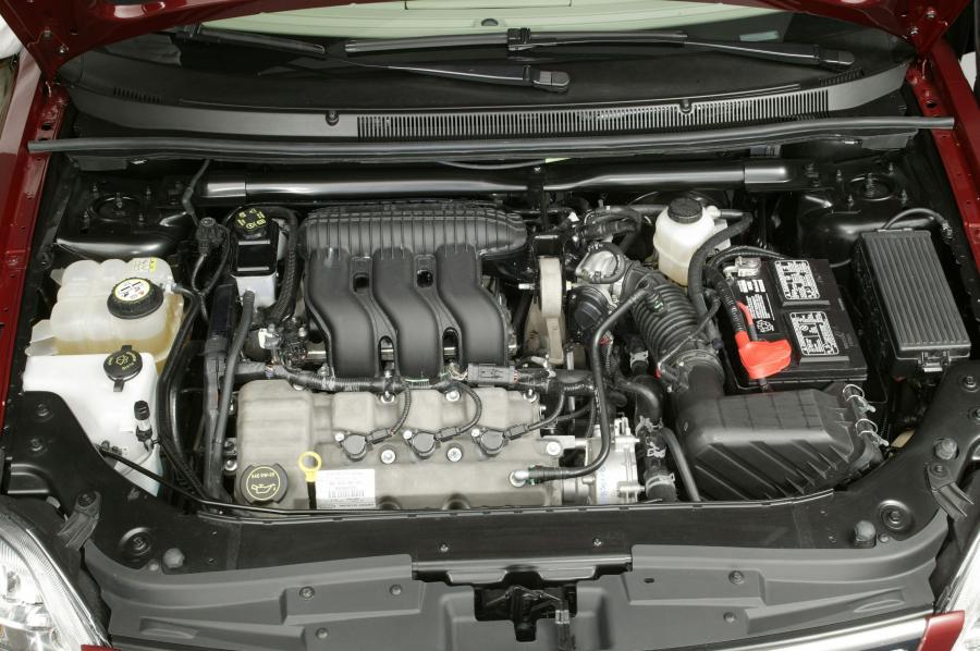  Ford Five Hundred 2005 года  (фото 25 из 99)